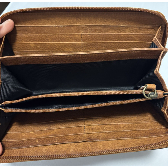 Duluth Lifetime Leather Brown Wallet Wristlet Card Holder Zip Around - Picture 5 of 7